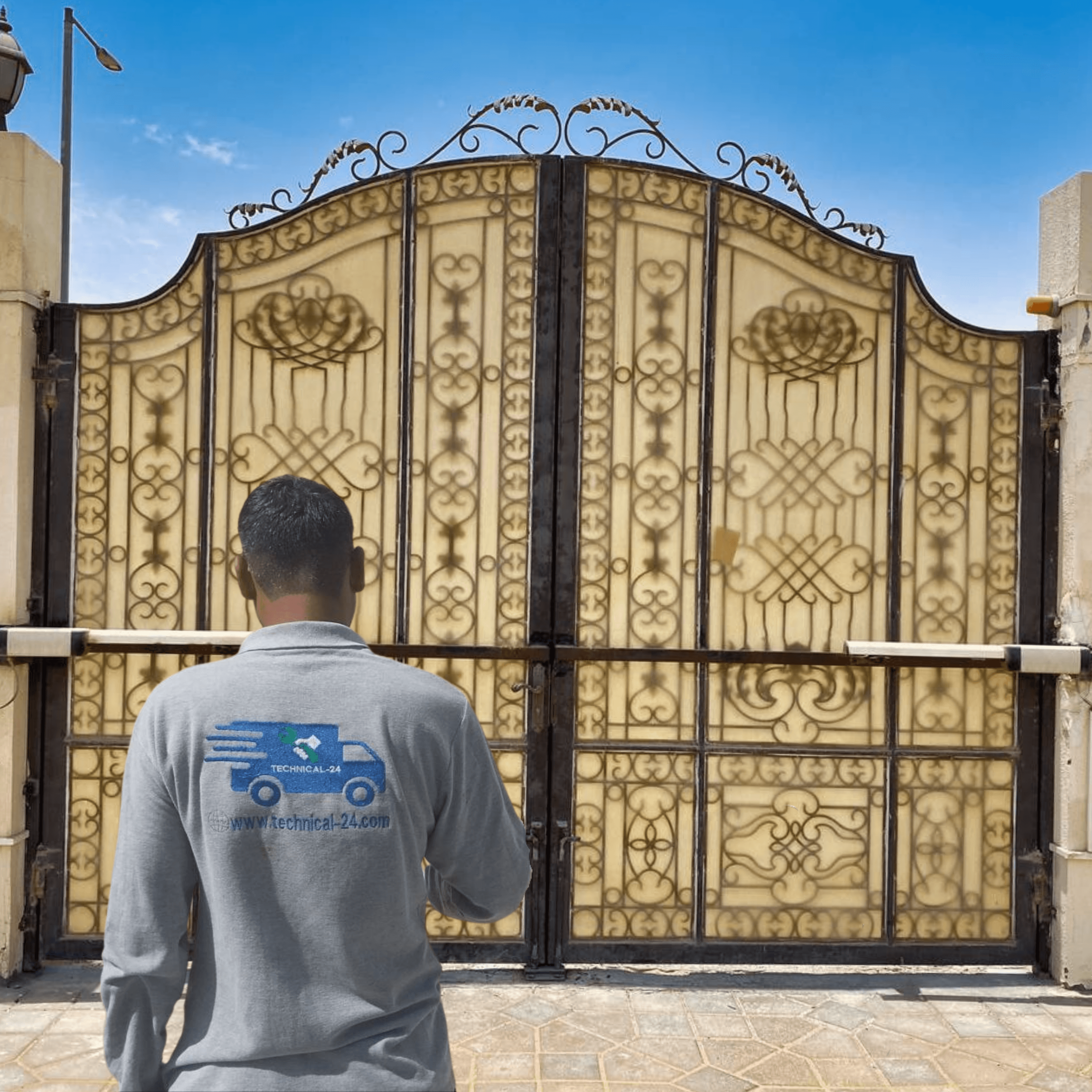 صورة خدمة فرعية تصميم وتركيب بوابات الفلل 2
